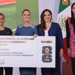Joven oaxaqueña gana boleto para partido del Mundial de Fútbol 2026