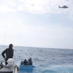 Rescatan a dos pescadores tras cinco días a la deriva en el Pacífico