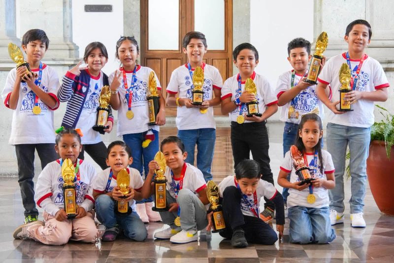 Niñas y niños de Oaxaca destacan en campeonato internacional de aritmética