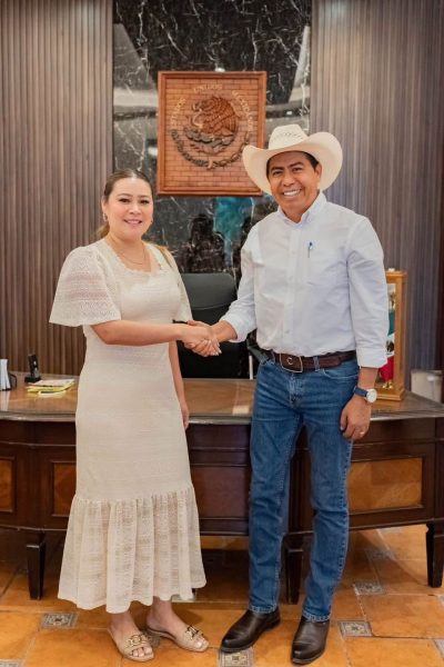 Gestionan nuevos beneficios y servicios para Huatulco, la Costa y el Istmo