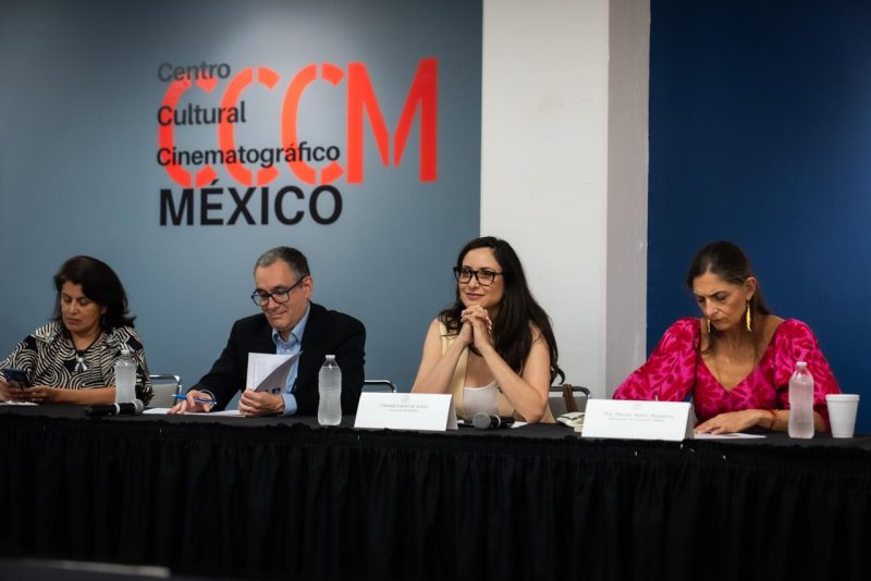 México fortalece agenda cultural con comunidad artística en Los Ángeles
