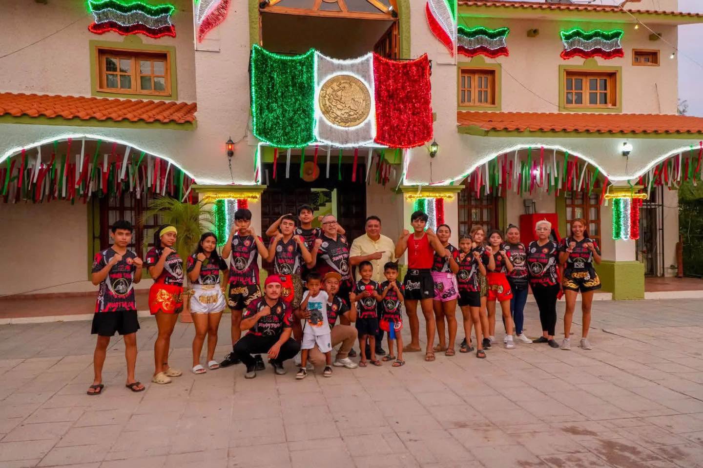 Huatulco reúne a exponentes de Muay Thai de tres estados